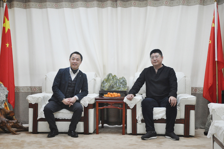 米乐集团集团董事长在青与日医高层初次会晤