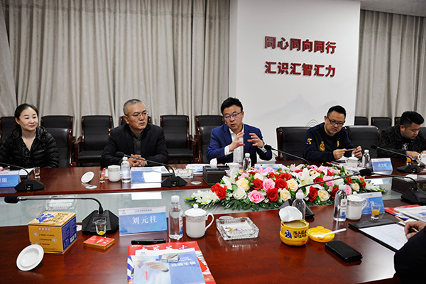 新闻3 新闻3.jpg