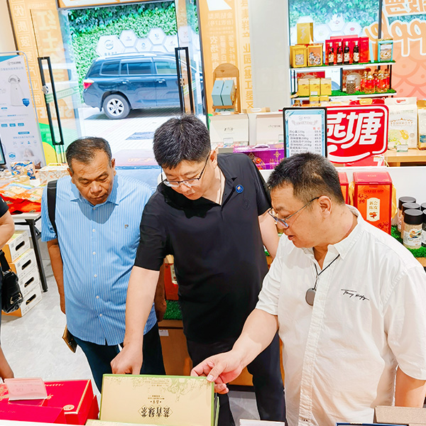 新闻3 新闻3.jpg