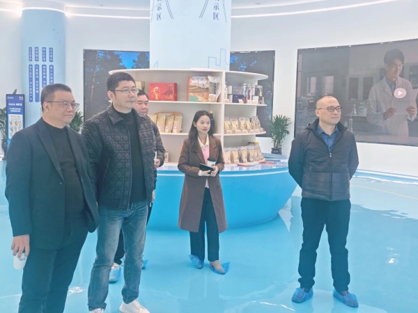 微信图片_2025-12-25_150820_435 微信图片_2025-12-25_150820_435.jpg