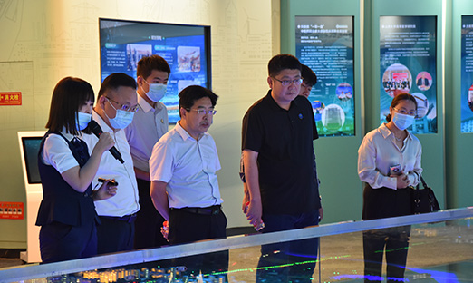 米乐集团集团刘元柱董事长受邀到赤峰国际医学科学中心参观调查